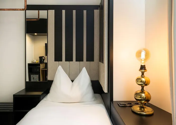 מלון Elaya Center, Trademark By Wyndham 4*