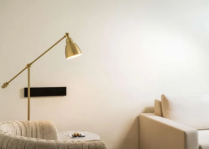 מלון Elaya Center, Trademark By Wyndham 4*