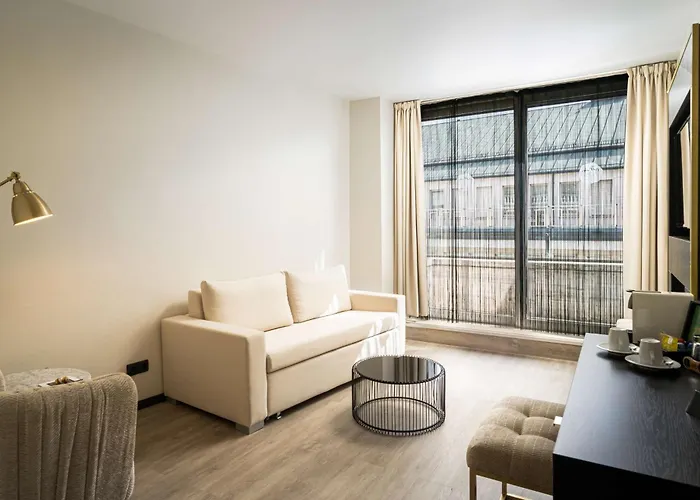 Elaya Center, Trademark By Wyndham 4* וינה