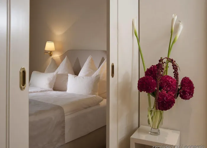מלון Elaya Center, Trademark By Wyndham 4*